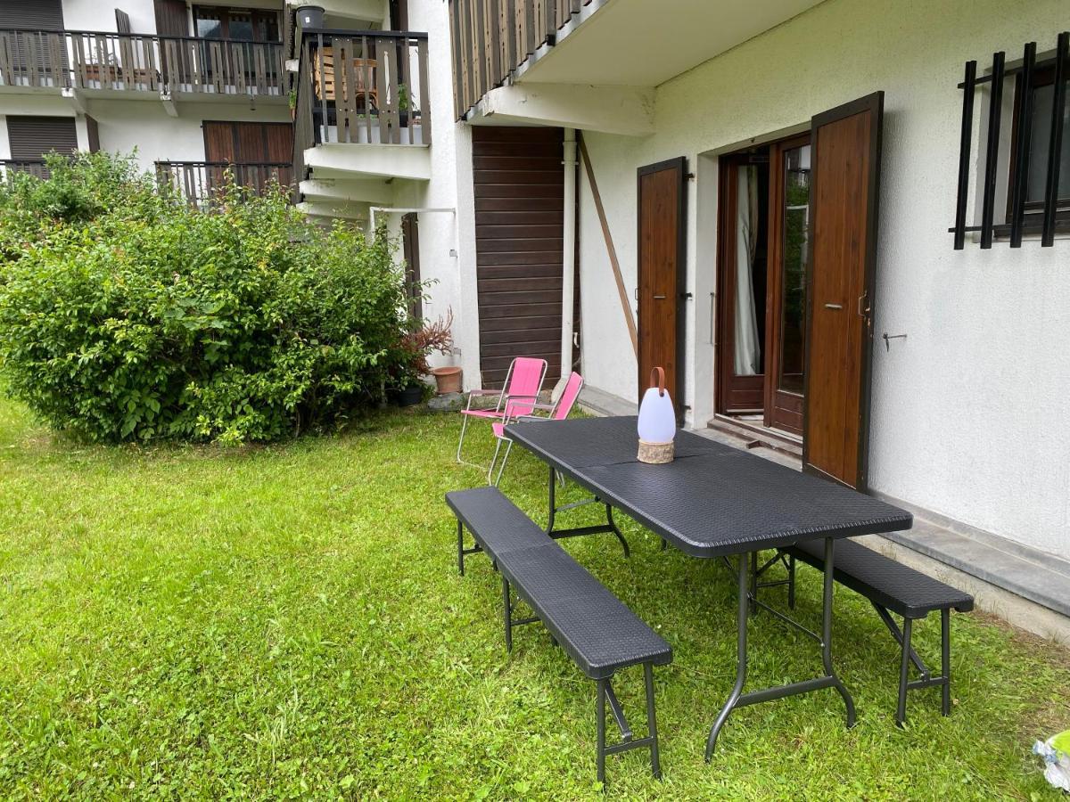 Appartement Style Chalet Avec Grande Terrasse Et Parking Prive Chamonix Dış mekan fotoğraf