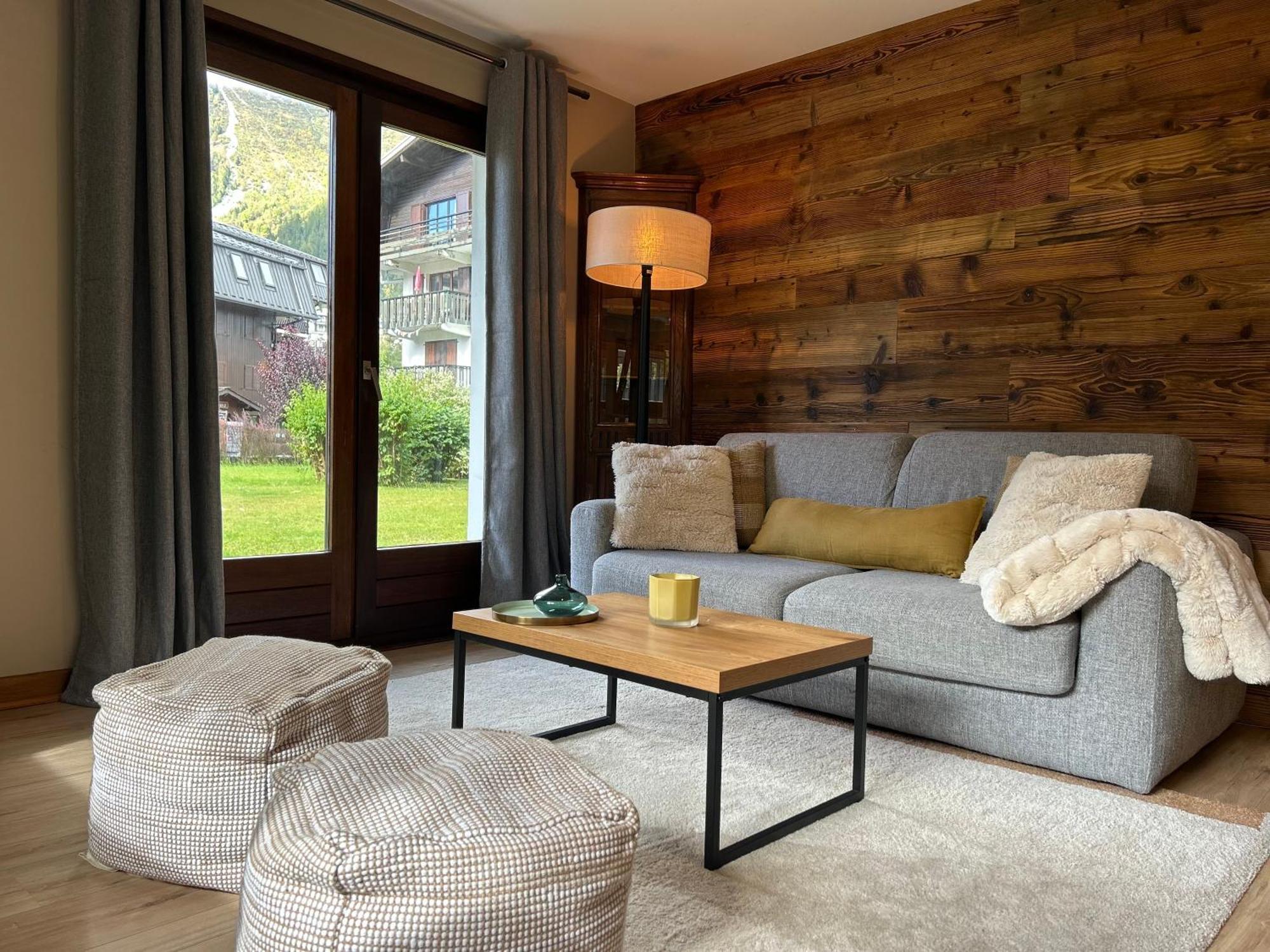 Appartement Style Chalet Avec Grande Terrasse Et Parking Prive Chamonix Dış mekan fotoğraf